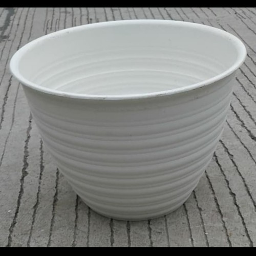 Pot Tawon warna Putih