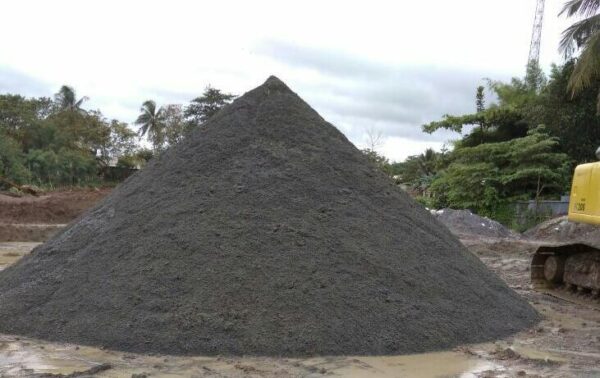 Supply dan instalasi pasir ; tebal 8-10cm 