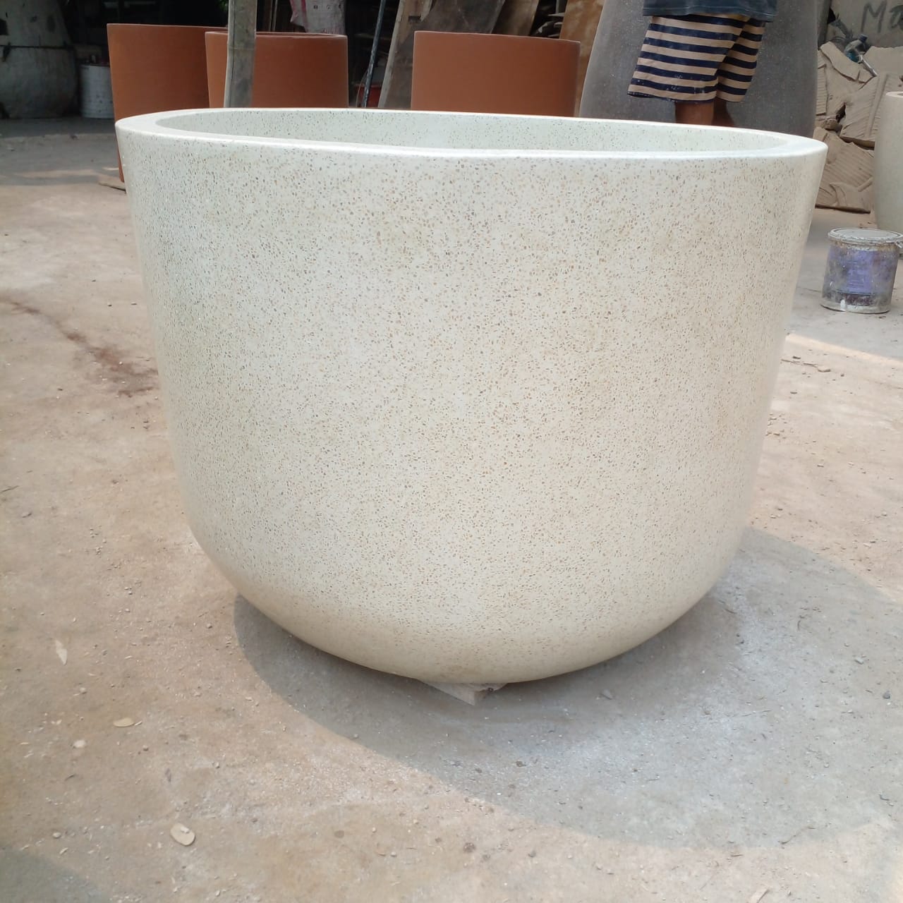 Pot teraso diameter 35cm, tinggi 50cm